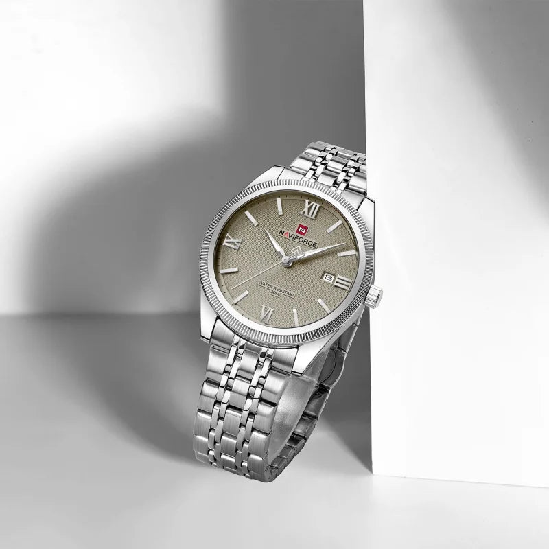 NAVIFORCE Men Elegant Business Stainless Steel Watch 30M Waterproof Luminous Hands Japan Movement Wristwatch Gifts box