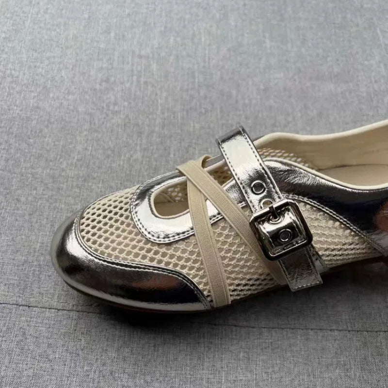 New Splicing Woven Hollow Sneakers 2026 Spring and Summer Buckle Non-slip Casual Single Shoes