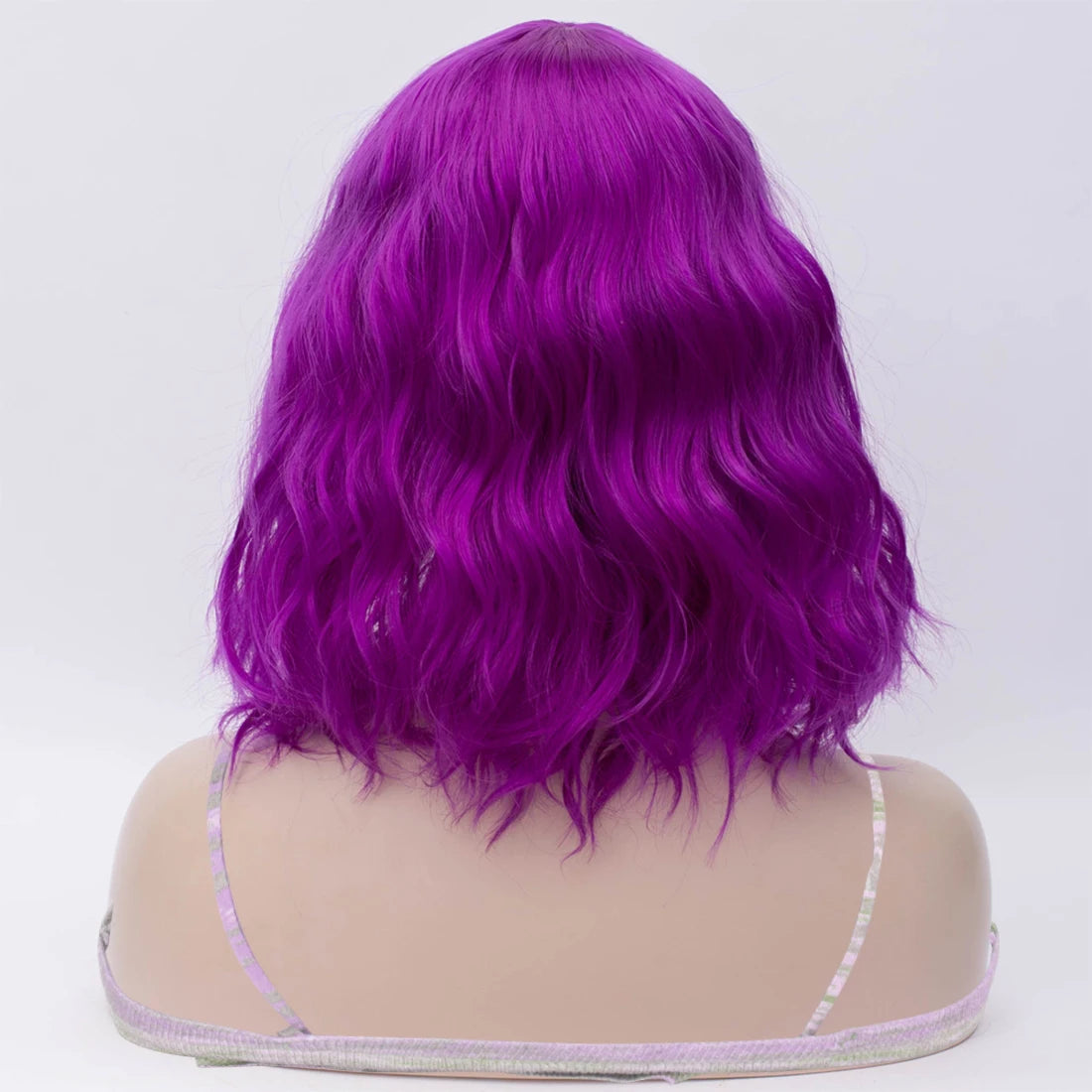 Short Purple Wavy Synthetic Wig With Side Bangs for Women Daily Cosplay Party Wear