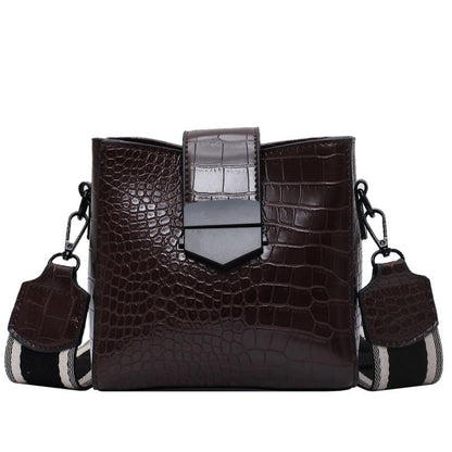 High Quality Fashion Small Messenger Bag For Young Women