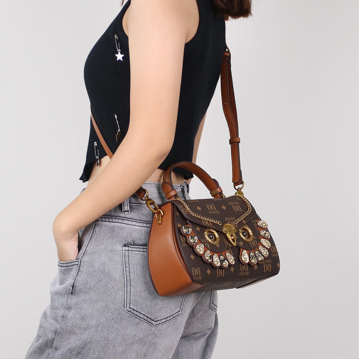 High-end Light Luxury 2025 New Fashion Women's Handbag Retro Unique Style Bag Heavy Craft Owl Bag