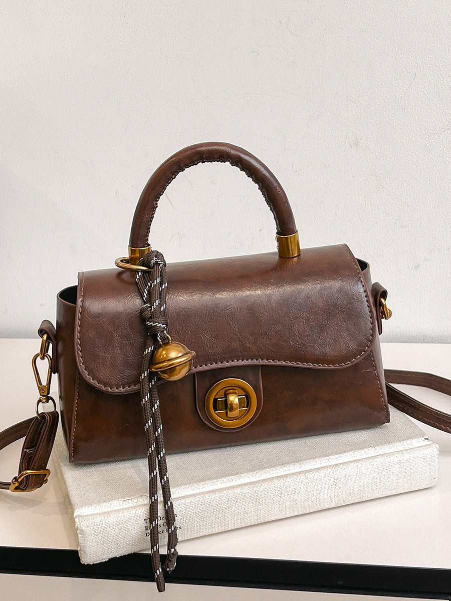 Autumn and Winter Portable Commuter Bag Women's 2024 New Fashionable Retro Small Square Bag All-match Multi-functional Shoulder Crossbody Bag Fashionable