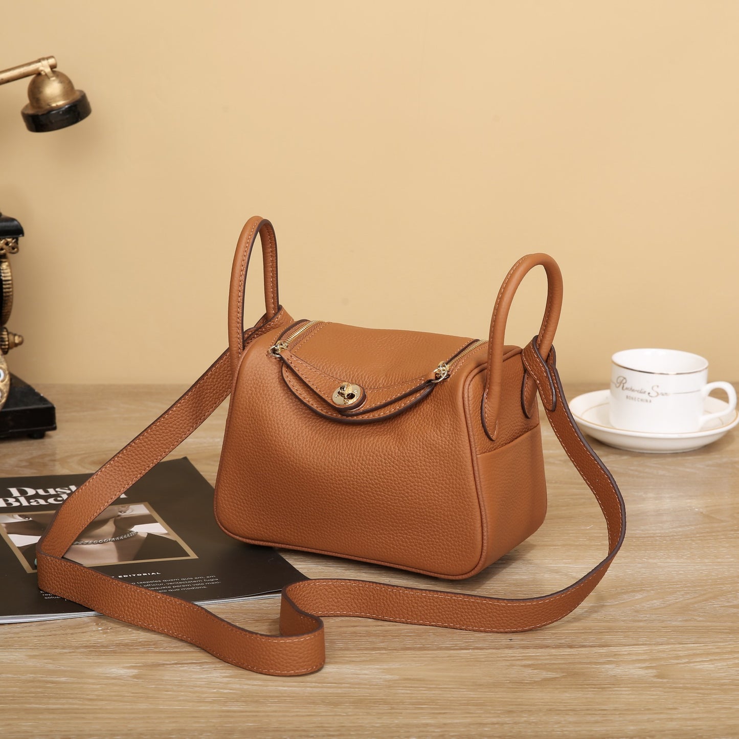Lindi Bag Women's Genuine Leather Doctor Bag Mini Popular Niche Texturized TOGO Top Layer Cowhide Women's Bag Shoulder Crossbody Bag
