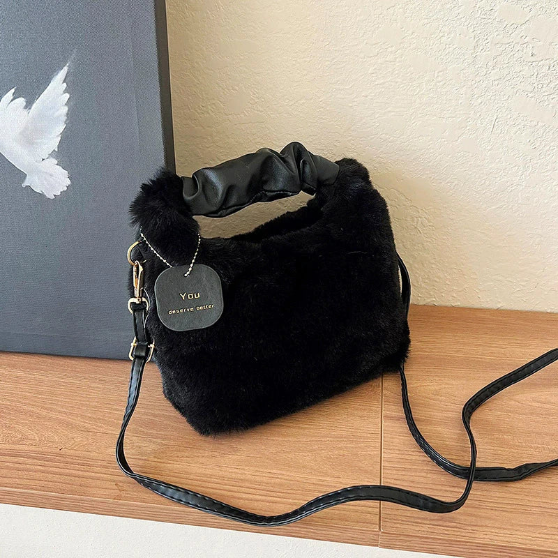 Luxury Designer Winter Plush Shoulder Bag for Women Soft Ladies Clutch Purse Cute Fashion Party Underarm Handbag