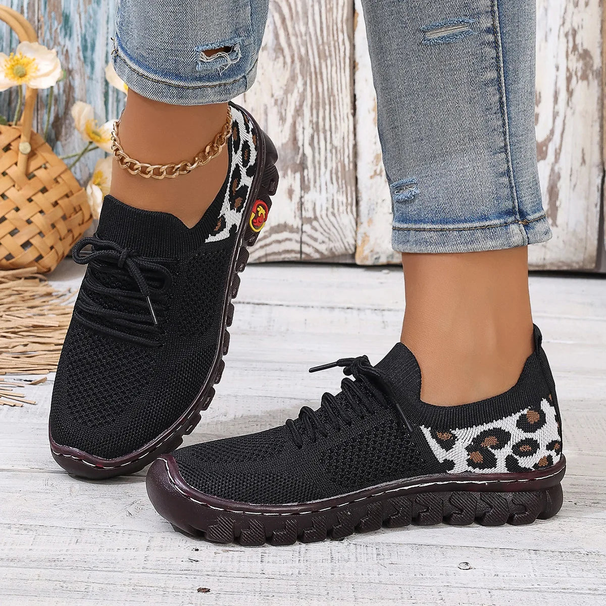 Plus Size 36-43 Shoes for Women Summer Women Mesh Breathable Comfortable Non-slip Flats Loafers Lace Up Sneakers Women