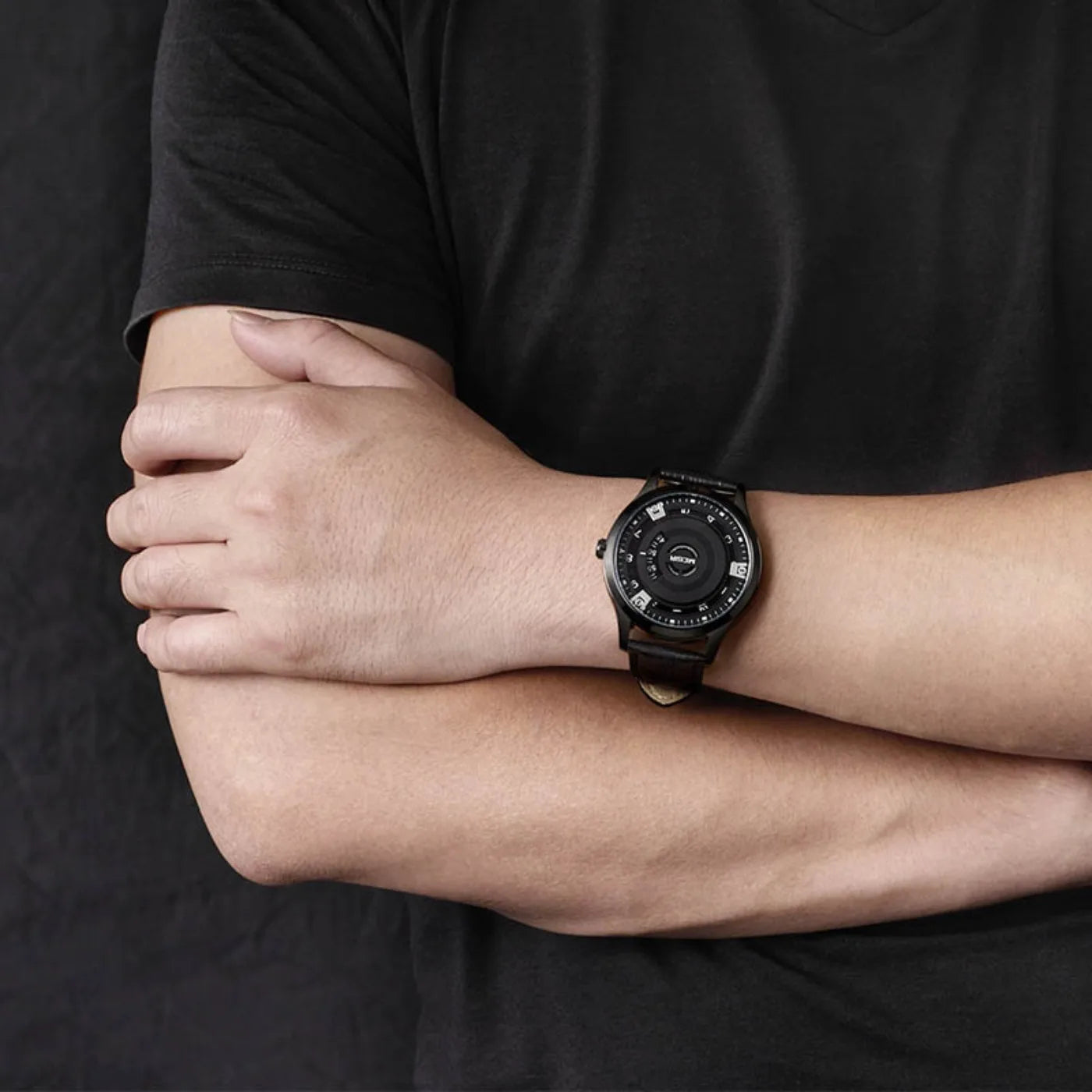 MEGIR Men Watches Luxury Leather Strap Sport Military Watch Male Clock Waterproof Casual Quartz Wristwatch Reloj Hombre 1067