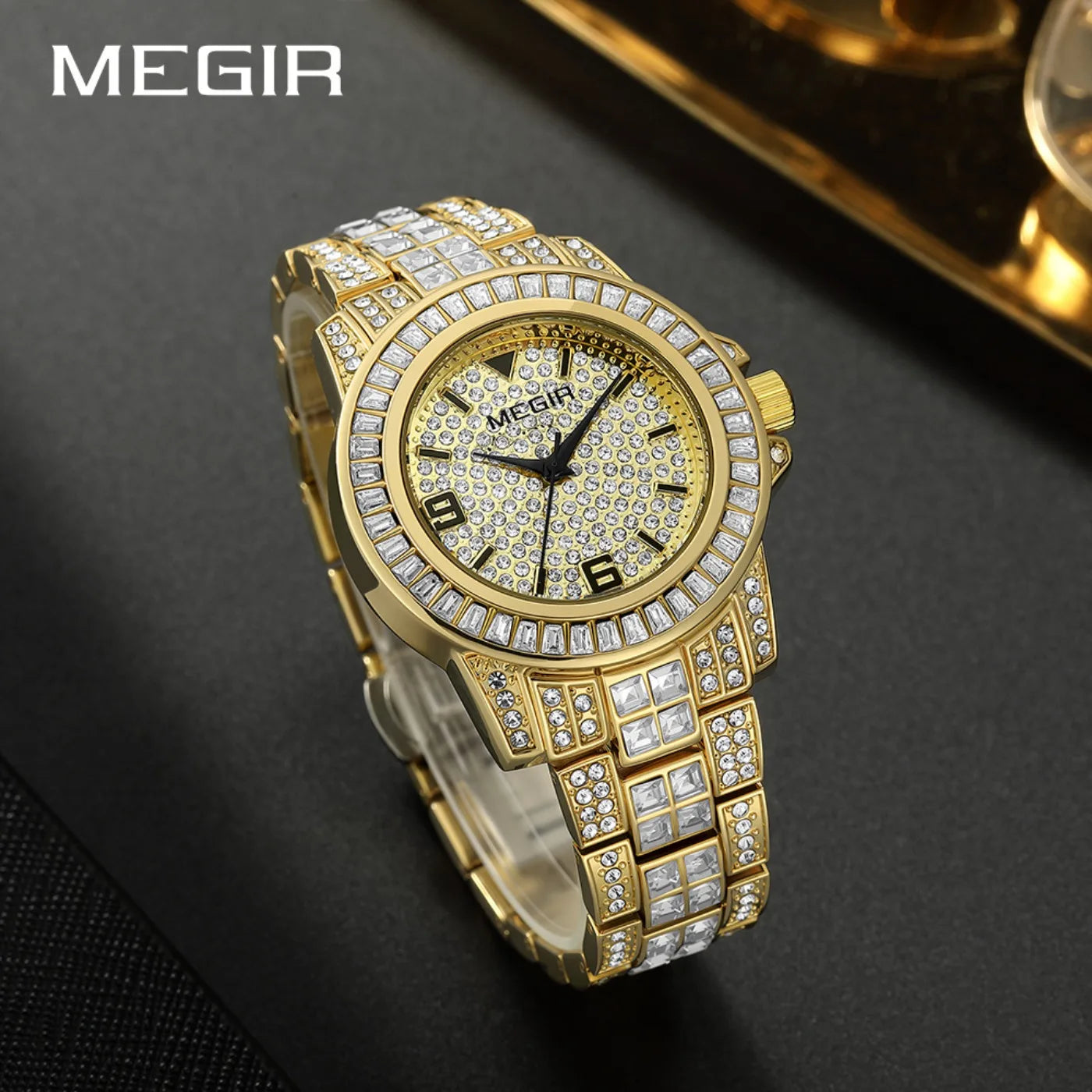 MEGIR Luxury Diamond Watches Unisex Fashion Analog Quartz Watch Bracelet Wristwatch Men Rhinestone Strap Relogios Masculino